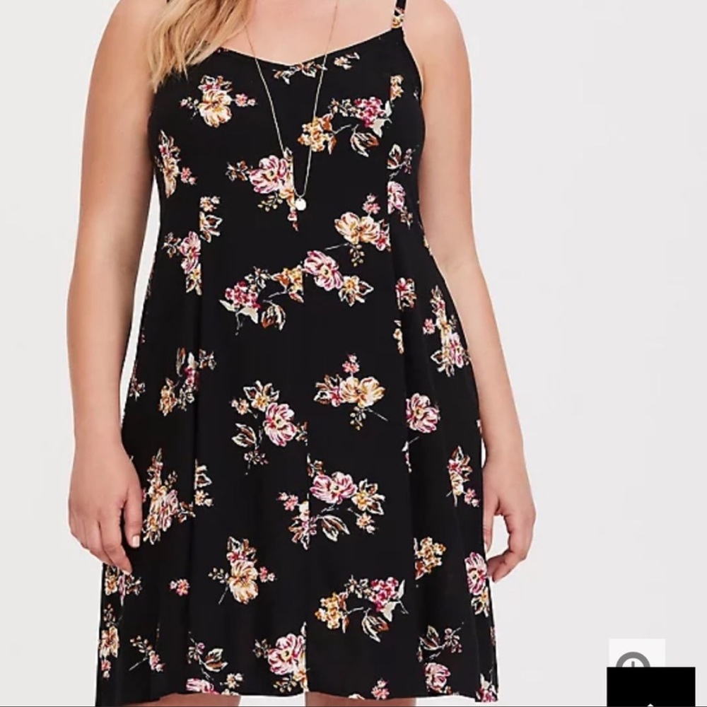 NWT Black floral challis trapeze dress